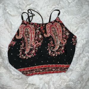 Cute crop lace up top!!! Too small for me